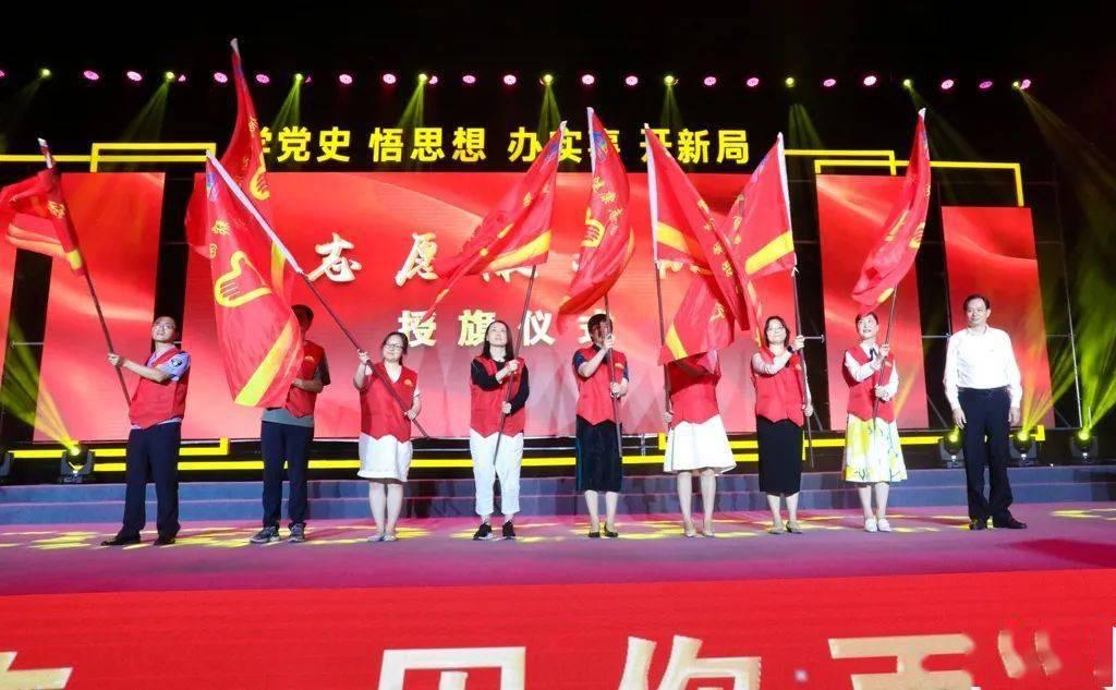 漆黑的森林逃脱